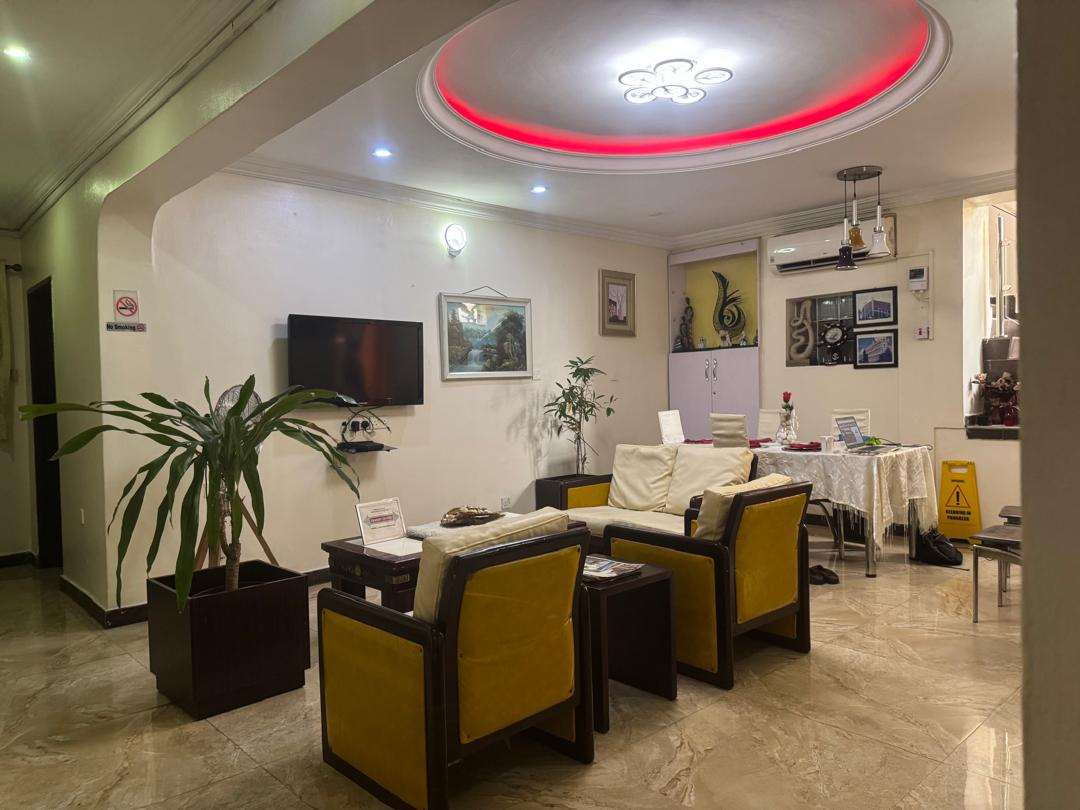 Deen Apartments